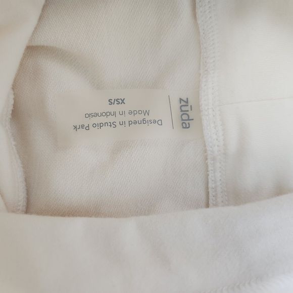 zuda Women's Top Funnel Neck Knit Poncho Ivory XS / S - Picture 4 of 5